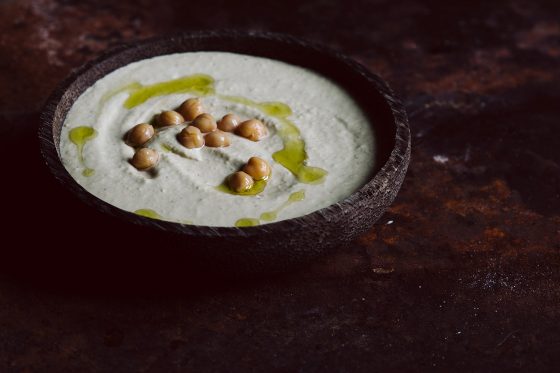 Einfaches-Hummus-Rezept-vegan-theveganloversclub. Vegane Rezepte. Kichererbsen