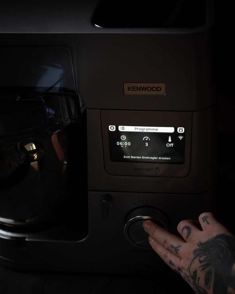 Guabaoburger mit veganem Sauerbraten