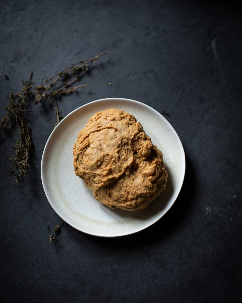 Guabaoburger mit veganem Sauerbraten