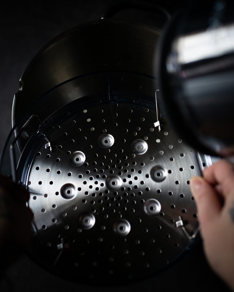 Guabaoburger mit veganem Sauerbraten