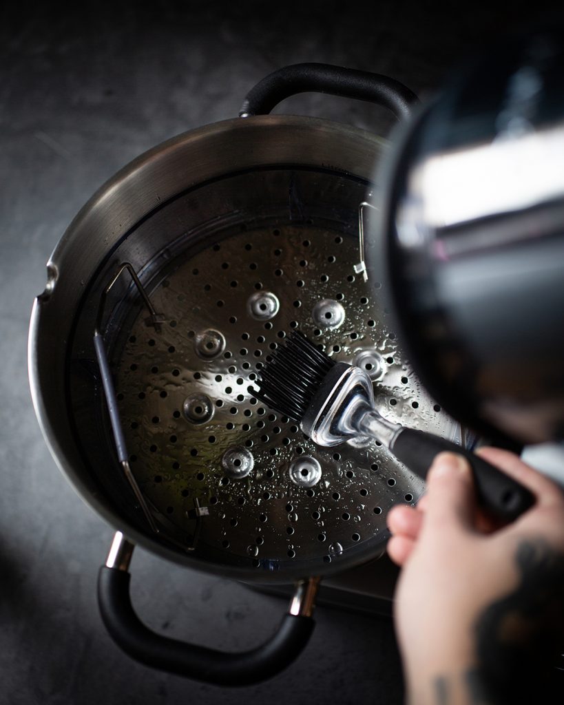 Guabaoburger mit veganem Sauerbraten