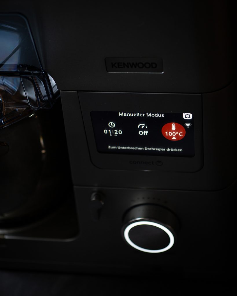 Guabaoburger mit veganem Sauerbraten