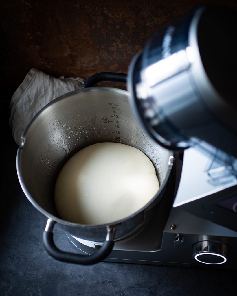 Guabaoburger mit veganem Sauerbraten